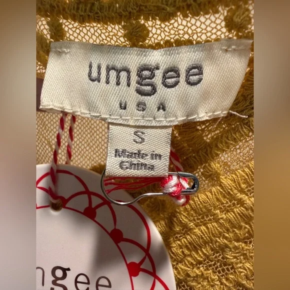 Umgee Mustard Yellow Lace Boho Blouse | NWT | Size Small | Crochet Floral Top - Picture 10 of 10